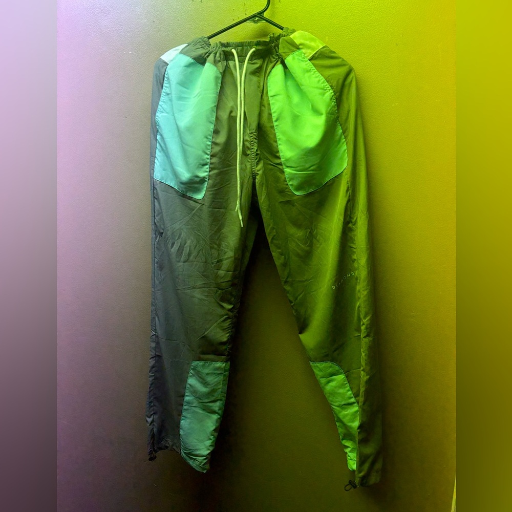 Diamond supply co pants